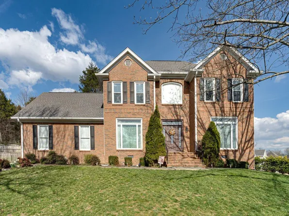 6108 Turtle Pointe Dr, Hixson, TN 37343