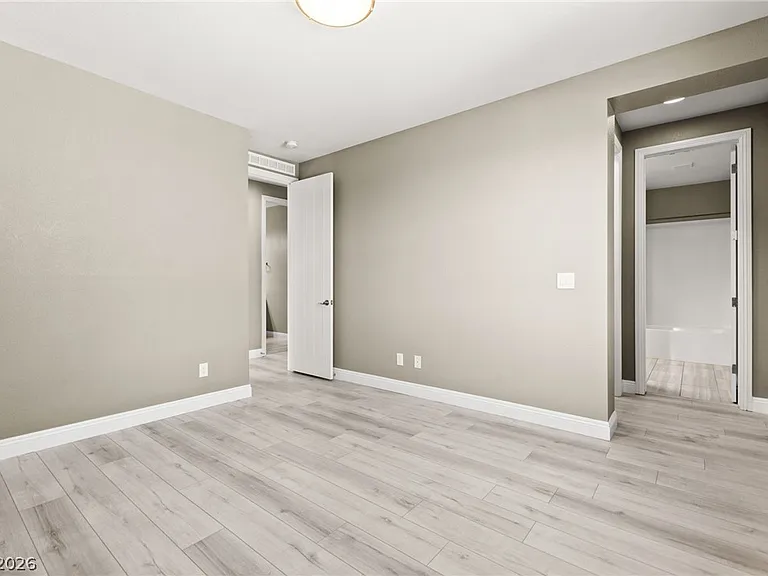 10314 Apache Blue Ave — Photo 40