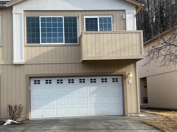 5699 Sapphire Loop #28B, Anchorage, AK 99504