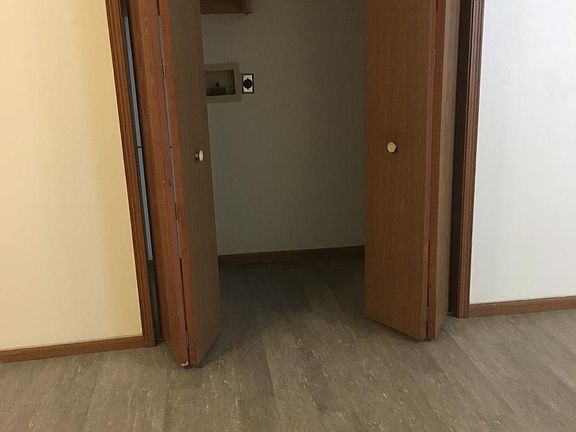 5th image of 2910A Doralane Ave