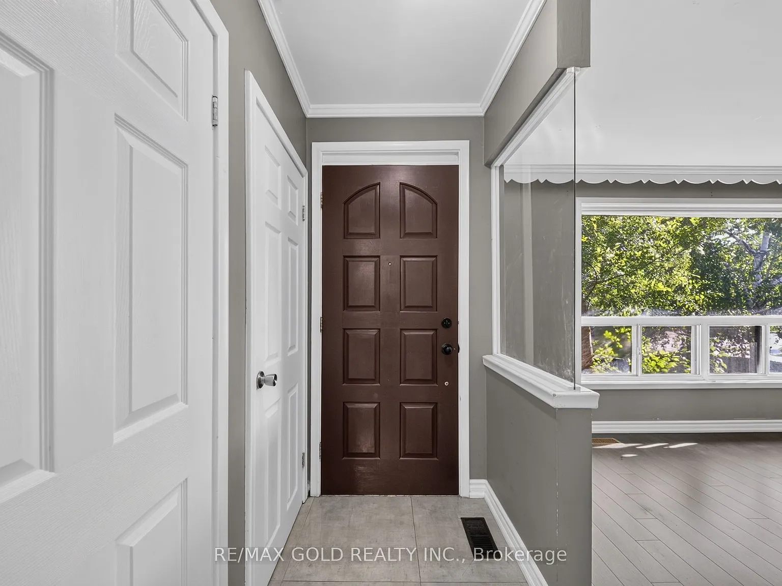 3 bed, $2,900 — Photo 3