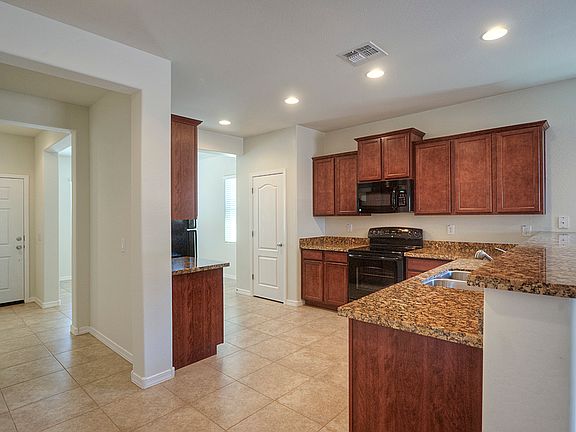 LGI Homes - Crystal Vista