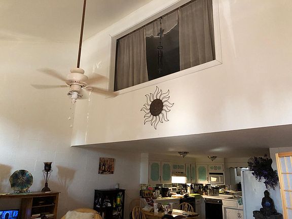 4th image of 120 Cash St APT C1
