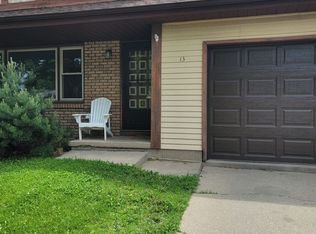 13 Kurt Dr, Madison, WI 53714