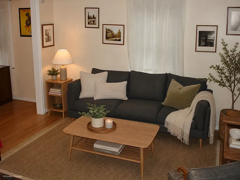 2606 Farmington Dr — Photo 10