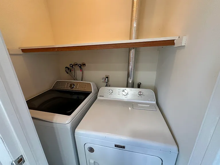 407 Jane St #2 — Photo 19
