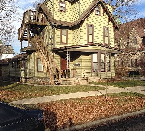 2nd image of 511 E Kingsley St #1