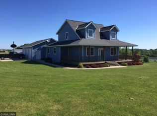 170 Rice City Cir, Darwin, MN 55324