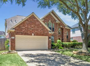 2843 Five Oaks Dr, Missouri City, TX 77459