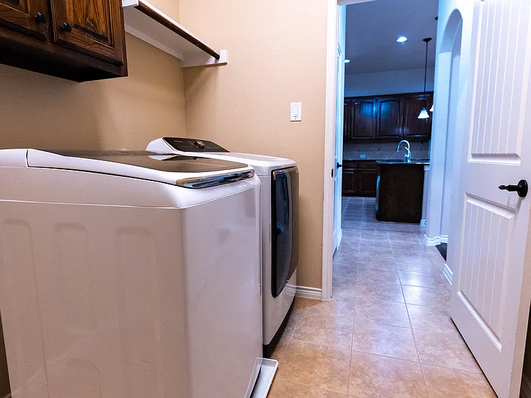 9404 National Pines Dr — Photo 15
