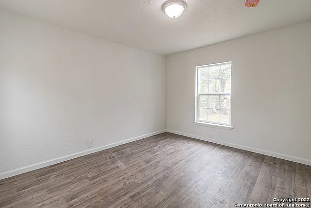 324 Bargas St — Photo 20