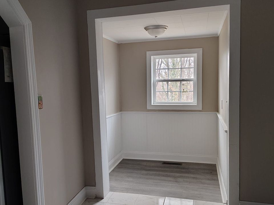 1st image of 114 Askin St