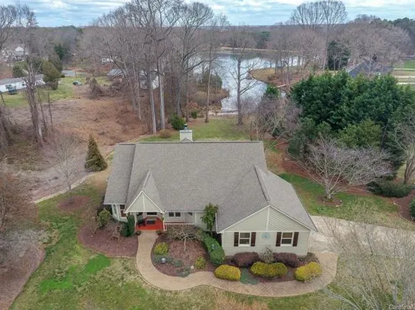 103 Wood Duck Loop, Mooresville, NC 28117