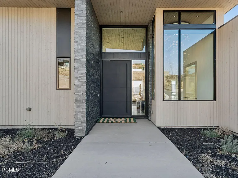 3404 E Wapiti Canyon Rd — Photo 6