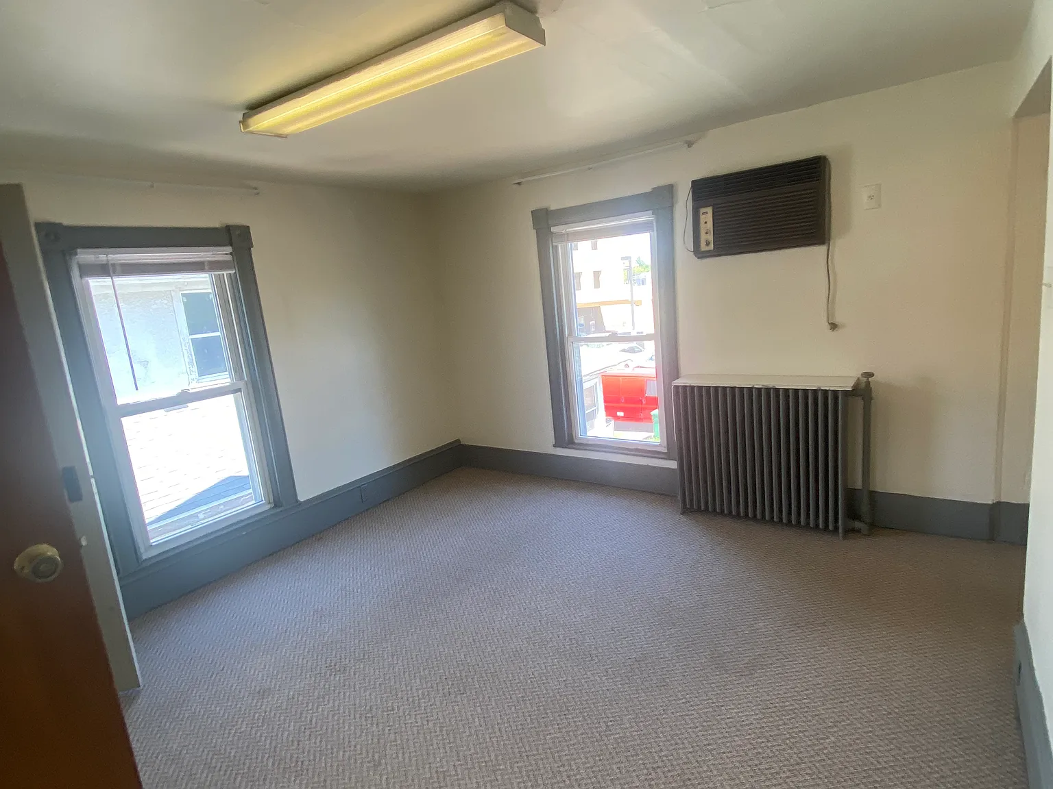 1 bed, $595 — Photo 2