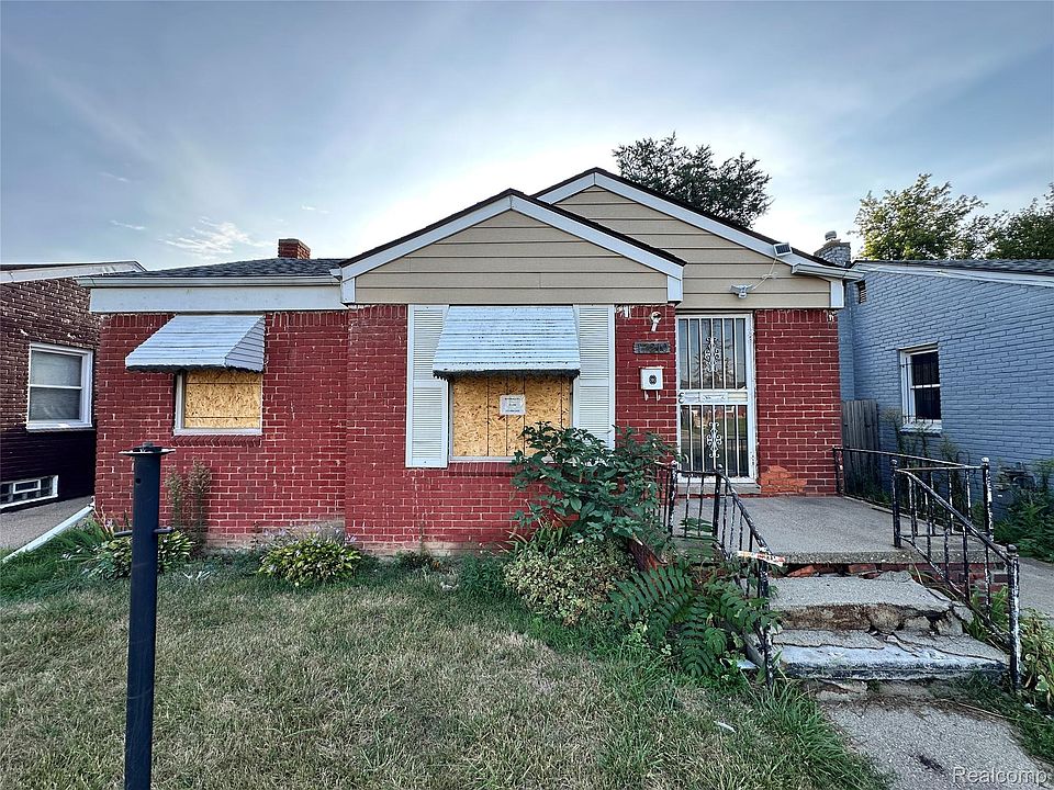 17210 Hoover St, photo 2