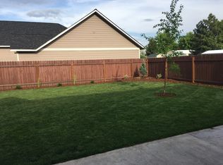 1403 25th St, La Grande, OR 97850