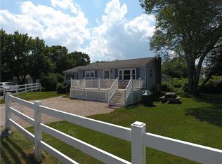 17 Aspen Dr, Narragansett, RI 02882