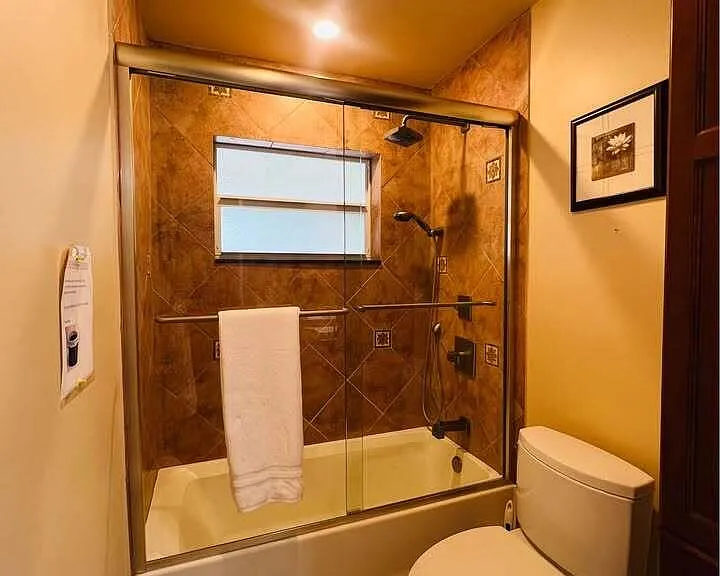 7834 Edgewater Dr — Photo 18