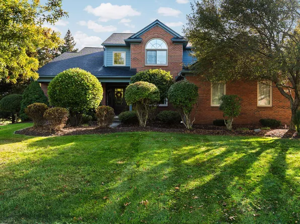 873 Fairway Park Dr, Ann Arbor, MI 48103