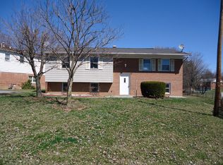 105 Scenic Cir, Winchester, VA 22602