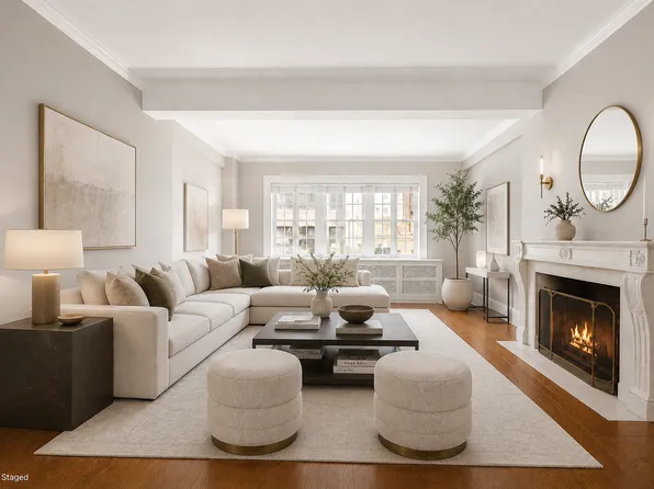 35 East 30th Street image 1 of 9