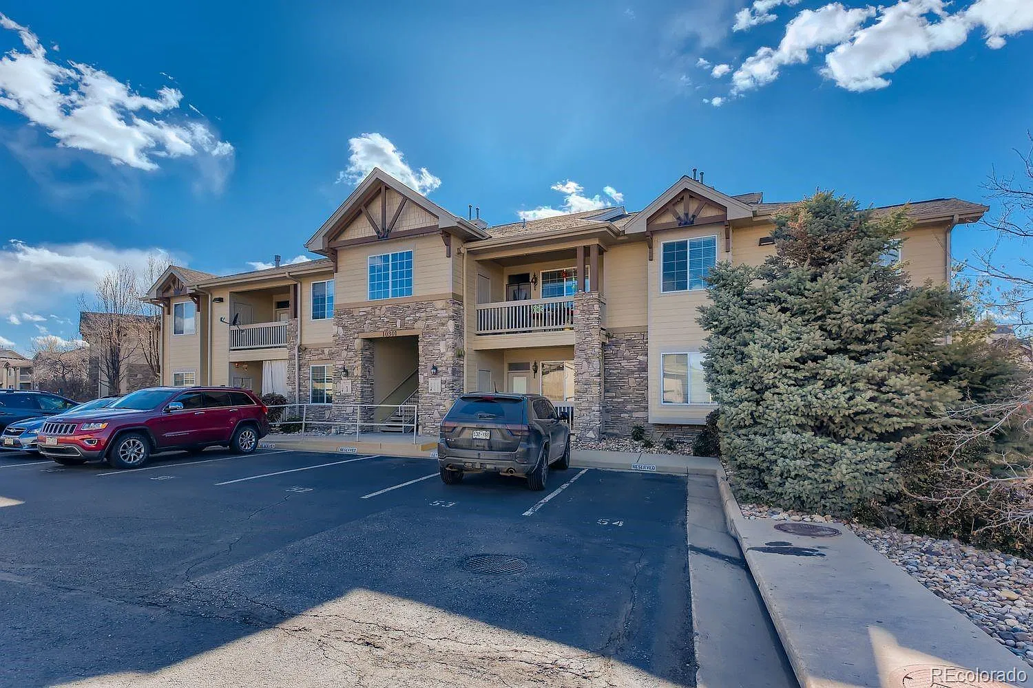 10301 W Girton Dr — Photo 1