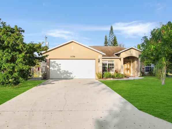 1156 SE Ladner Street, Port St Lucie, FL 34983