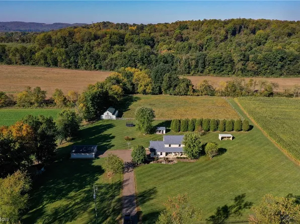 10040 Strasburg Bolivar Rd NW, Strasburg, OH 44680