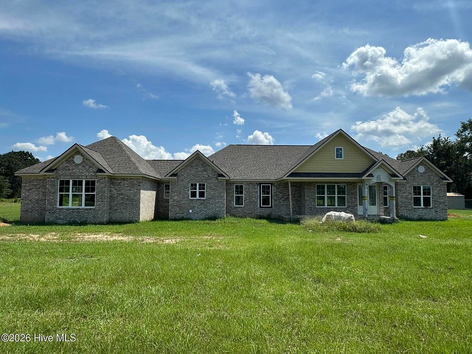 1st image of 2516 St Clair Road