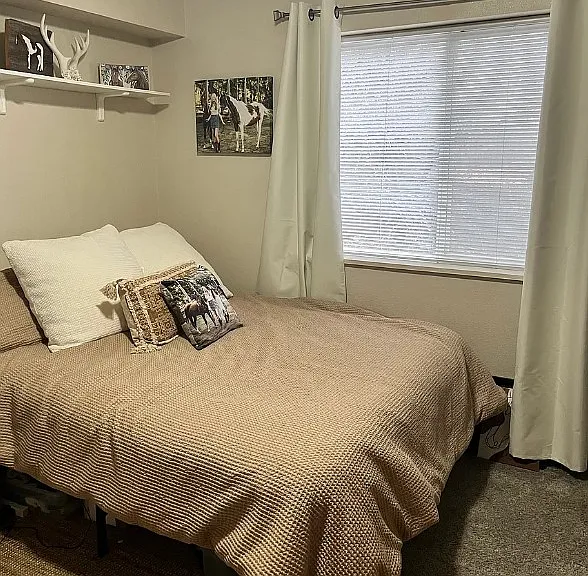 Black Rock Court Apartments — Photo 9