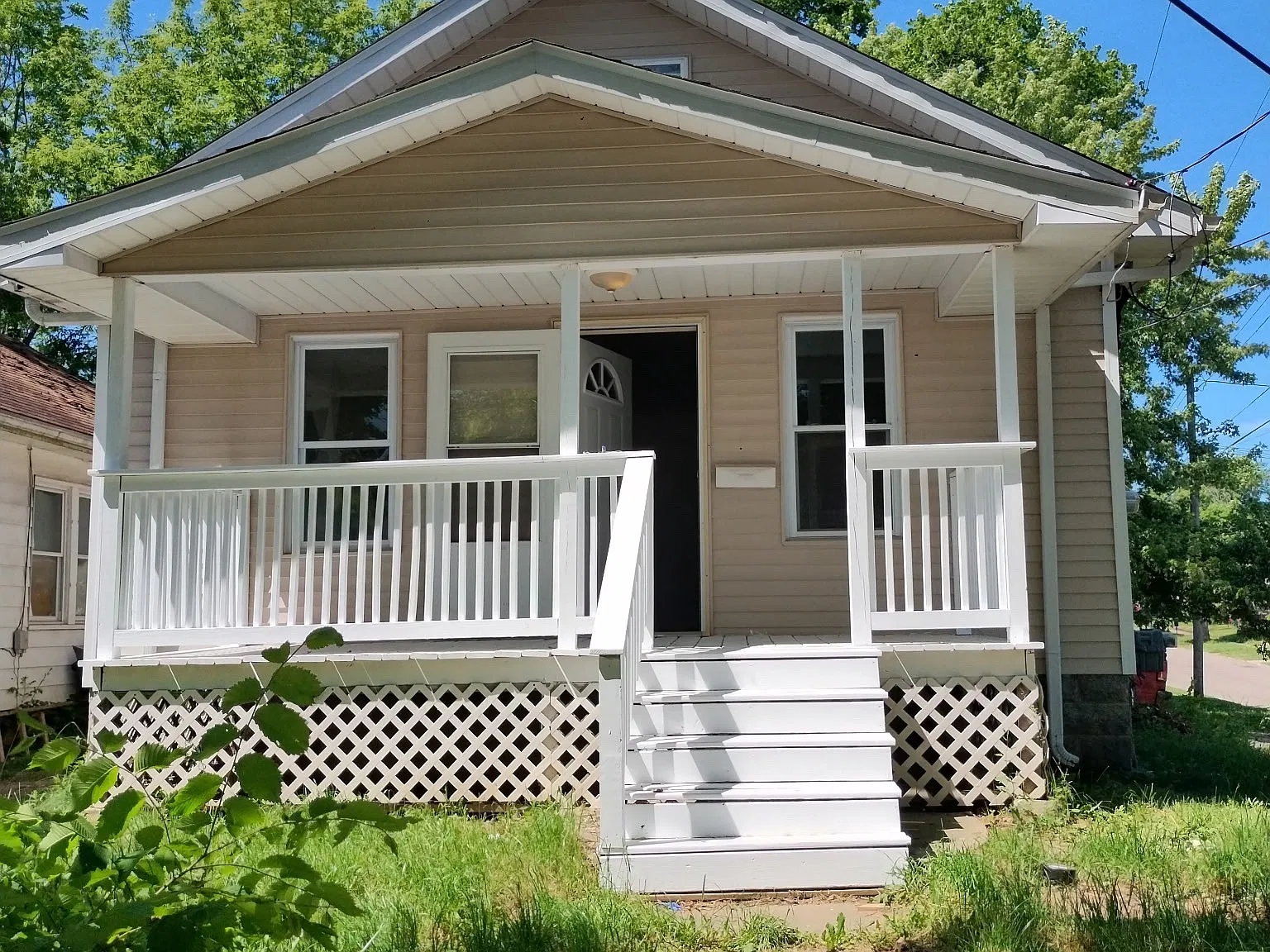 2 bed, 660 sqft, $925 — Photo 1