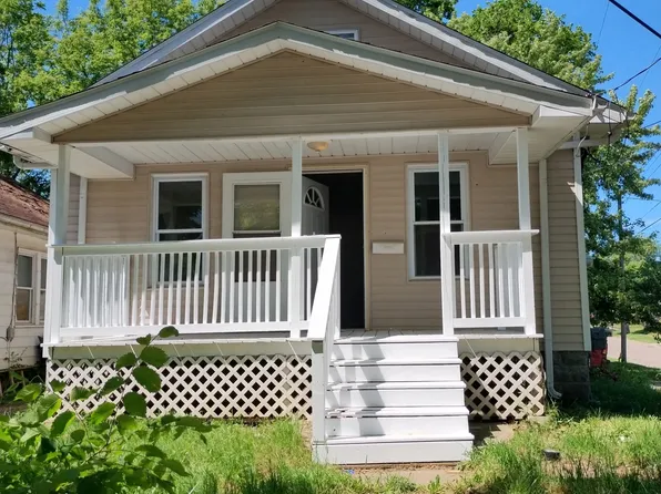 1402 Brabyn Ave, Flint, MI 48503