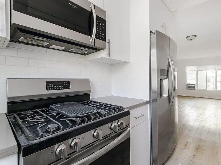 1736 N Normandie Ave — Photo 7