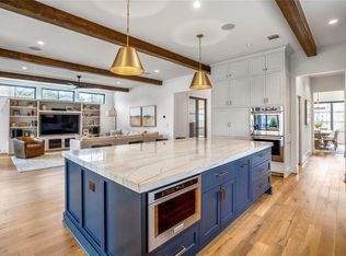 4006 Drummond St, Houston, TX 77025