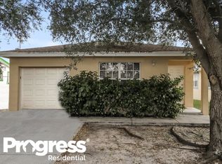 2320 Douglas St, Hollywood, FL 33020