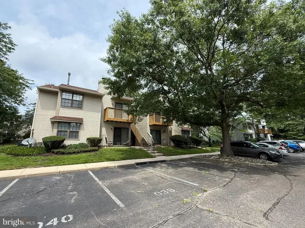 141 Ashton Ct, Mantua, NJ 08051