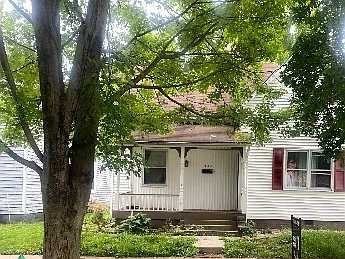 457 W Mechanic St — Photo 3
