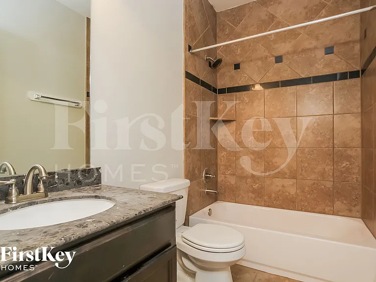 16106 Broadwater Dr — Photo 13