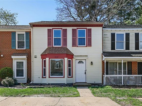 2nd image of 2409 Rennie Dr