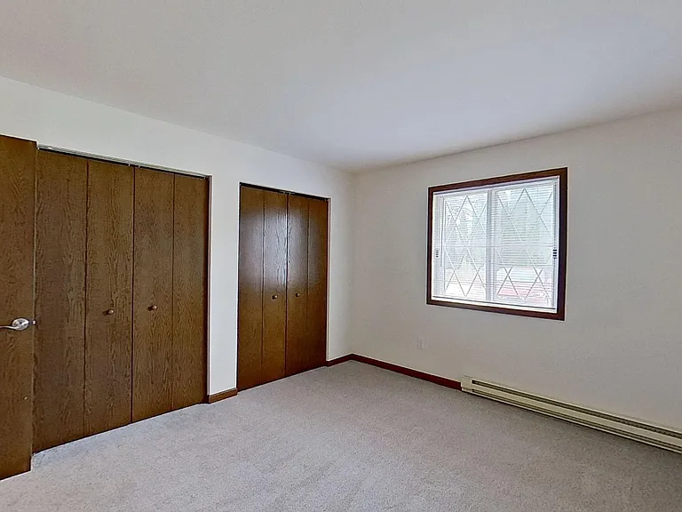 N81W15141 Appleton Ave — Photo 8