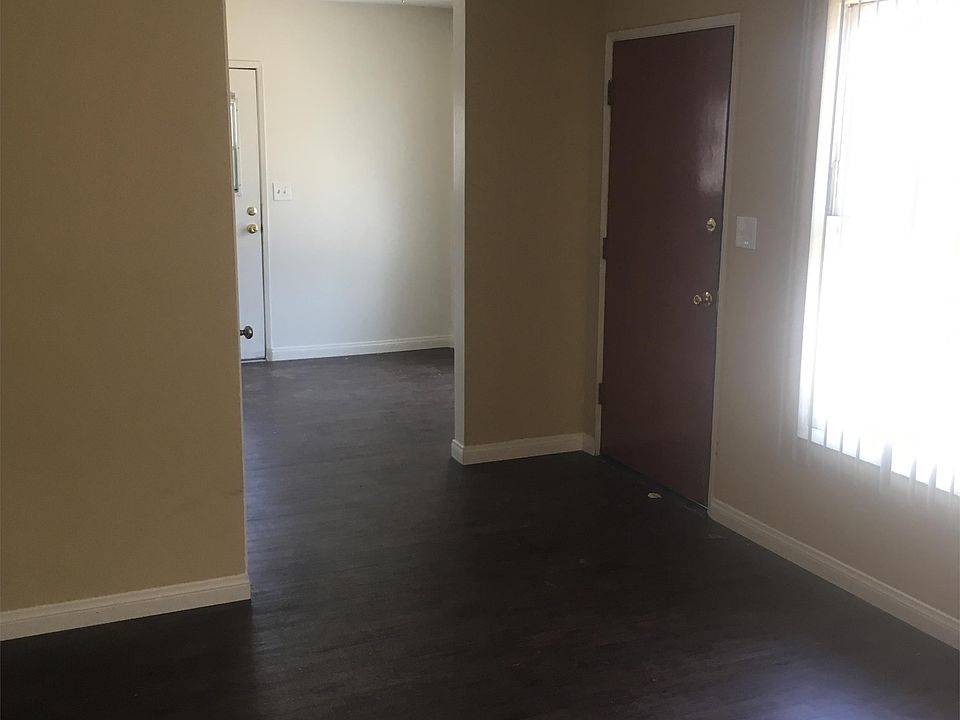 2nd image of 16854 Downey Ave #17738051