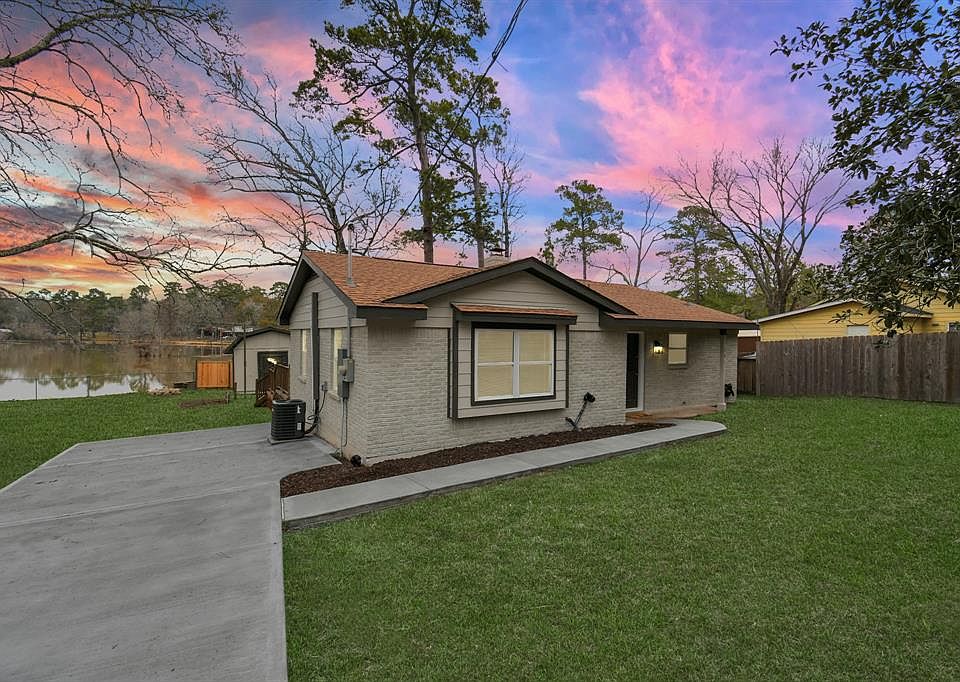 1st image of 301 Hill Drive
