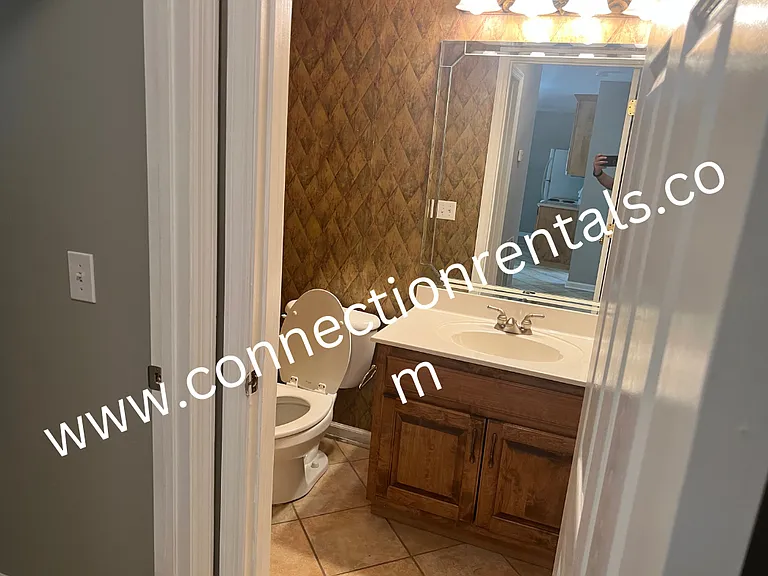 1701 W Oak Dr #252 — Photo 6