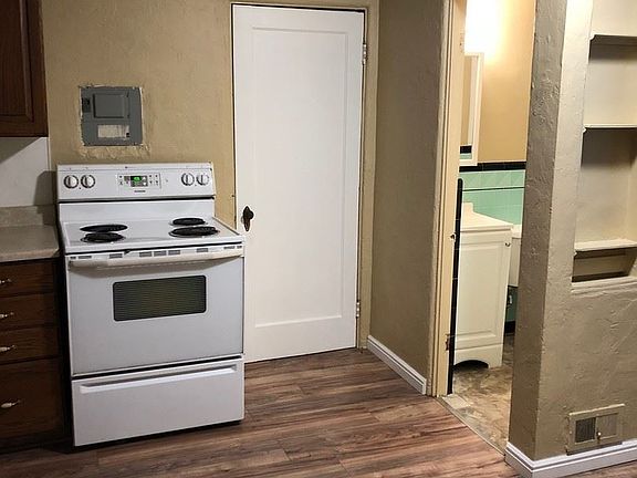 4th image of 1540 S State St APT 11