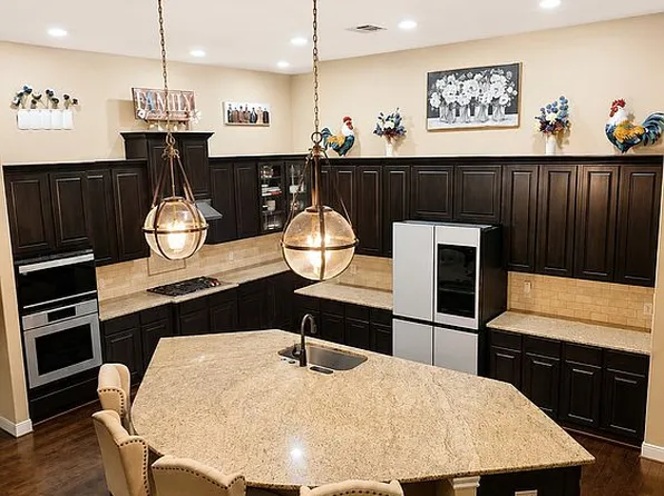 212 Magnolia Reserve Loop, Magnolia, TX 77354