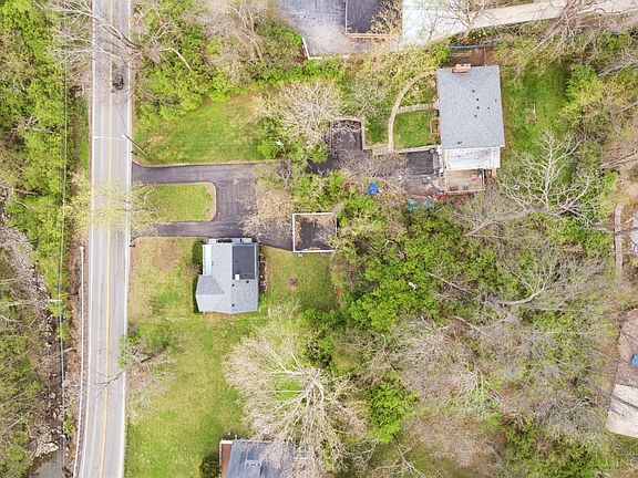 4th image of 7734 Forest Rd