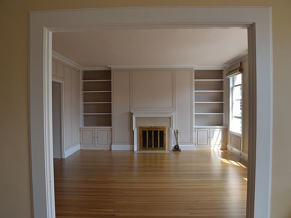 2nd image of 1755 Jackson St APT 610