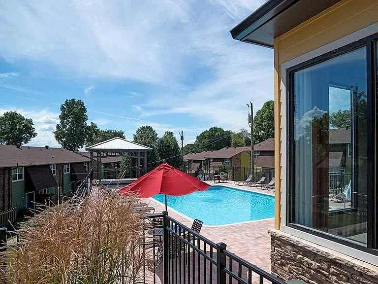 Ventana at the Lake Apartments — Photo 1