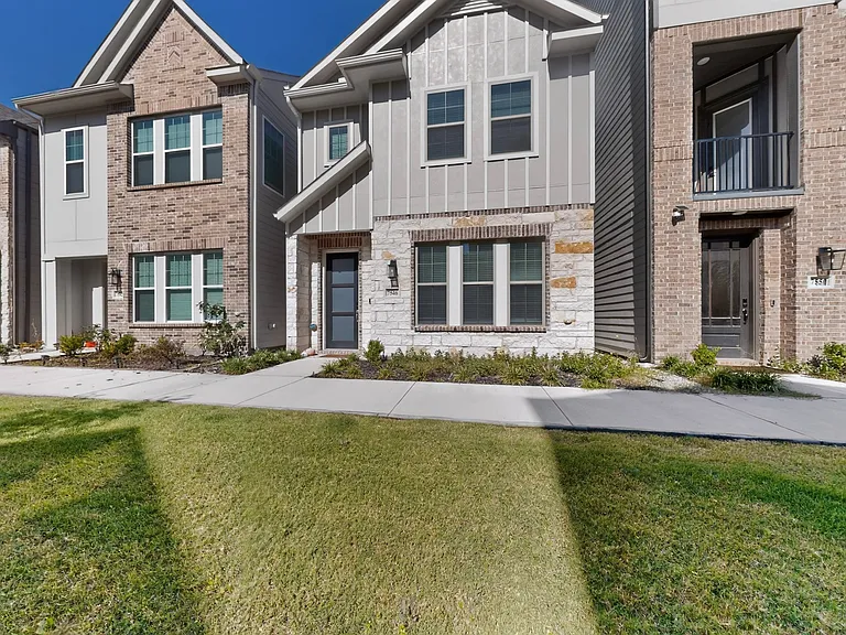 7546 Edgeware Rd — Photo 39